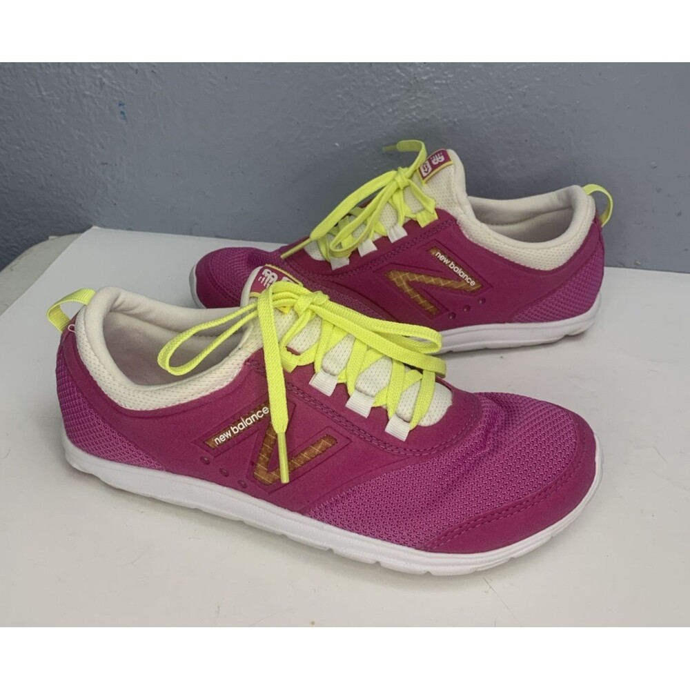 New Balance WW735WT Women’s 7.5 Walking Running Shoes Pink /Neon Comfort Light